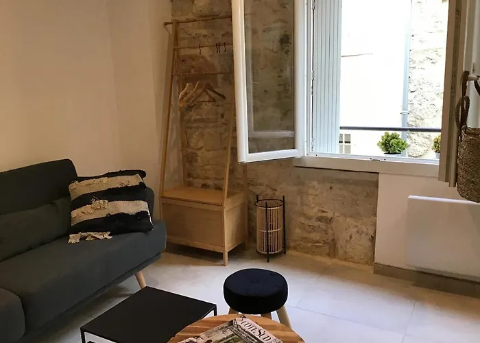 Loft Avec Beaucoup De Cachet Centre Historique Montpellier